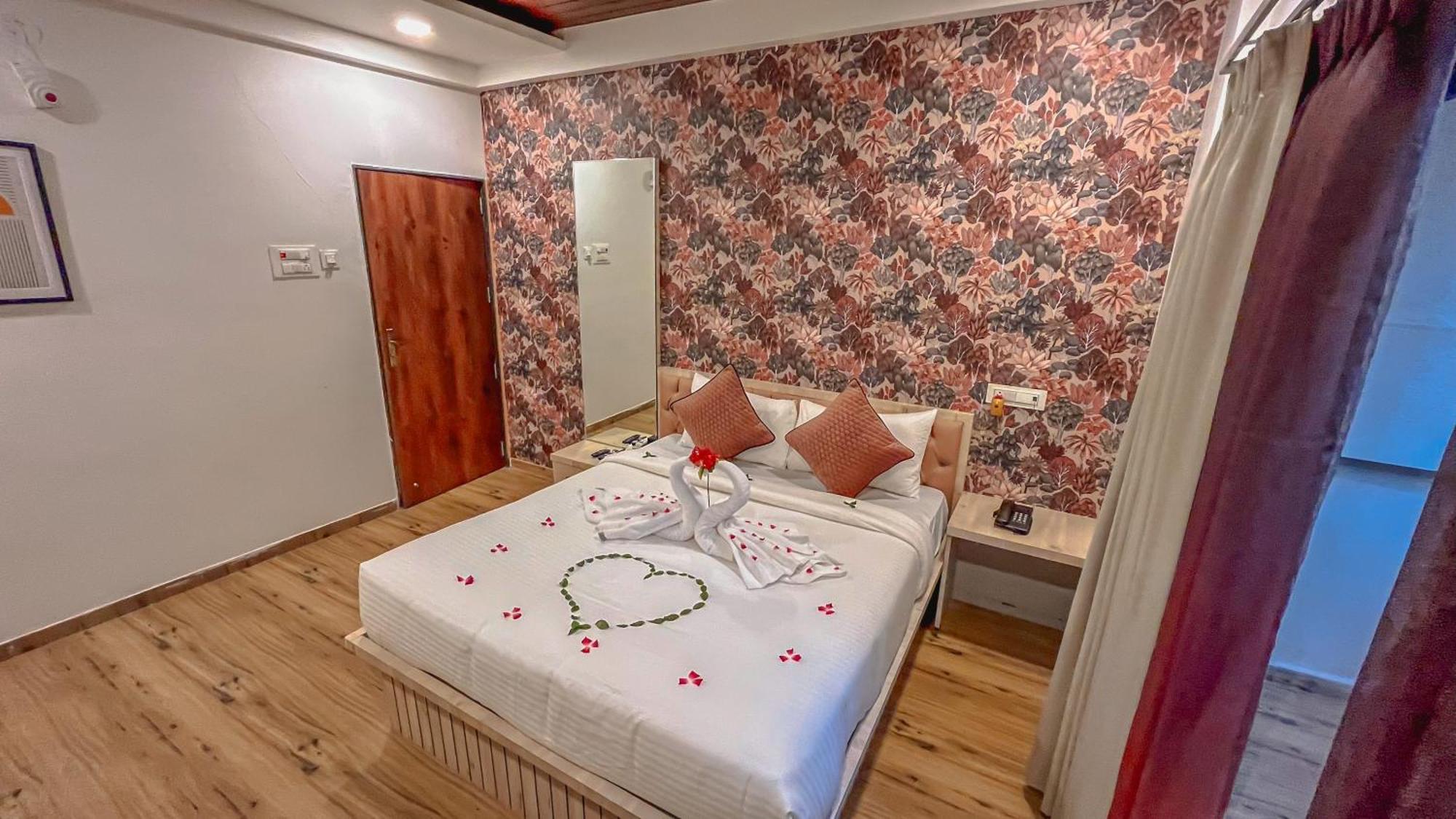 Regenta Bharti Amusement & Adventure Resort Pune, Urulikanchan Uruli Kānchān Buitenkant foto