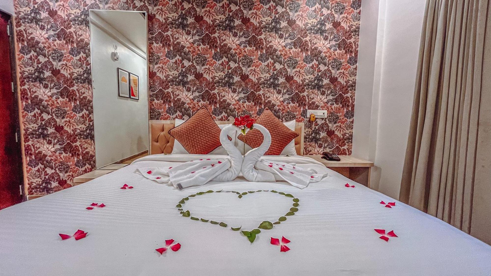 Regenta Bharti Amusement & Adventure Resort Pune, Urulikanchan Uruli Kānchān Buitenkant foto