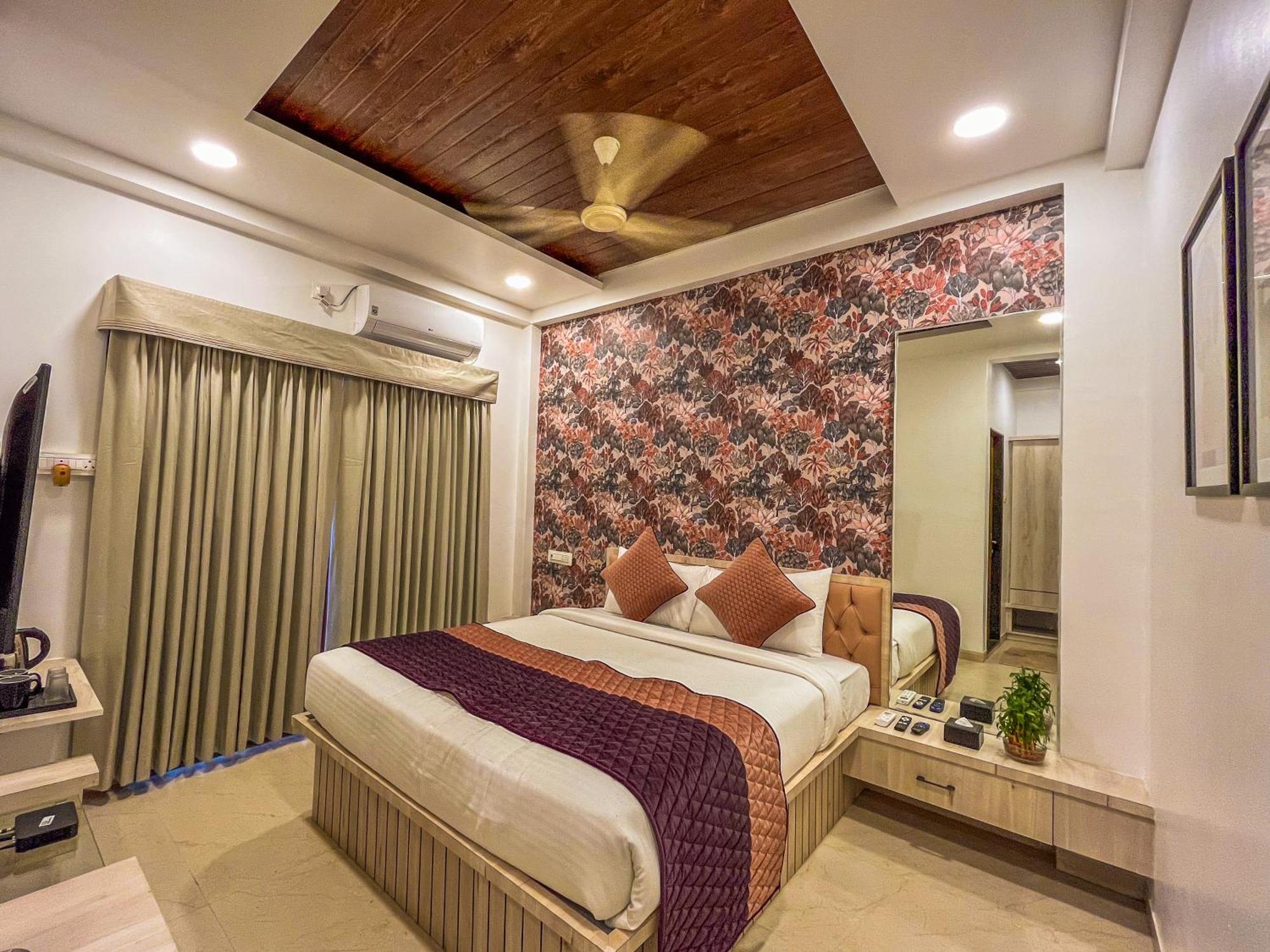 Regenta Bharti Amusement & Adventure Resort Pune, Urulikanchan Uruli Kānchān Buitenkant foto
